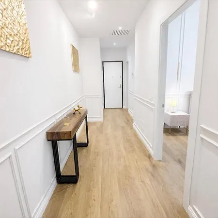 Apartment Luxury In Old Town, Piazza Cavalli, 2 Bedrooms Piacenza